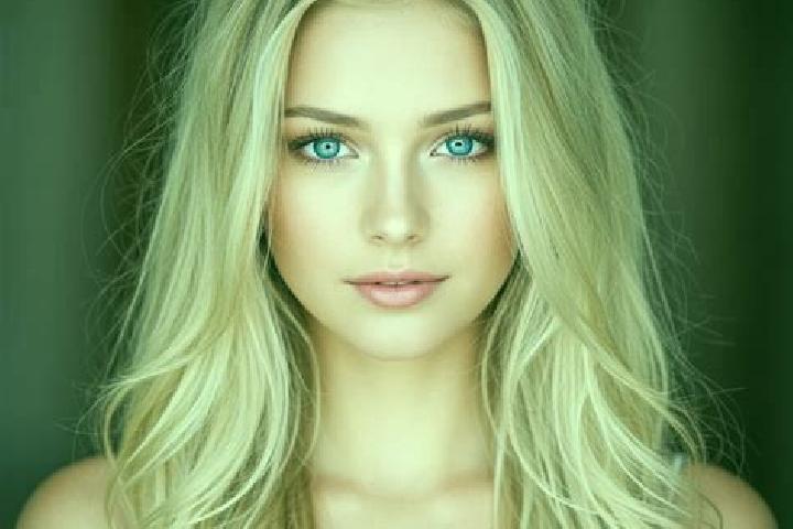 Emma, 29, a blonde grey-eyed mixed companion based in Tsaile. Offering Party Girl, BDSM, Couples, Massage. Available for incall and outcall, overnight bookin...