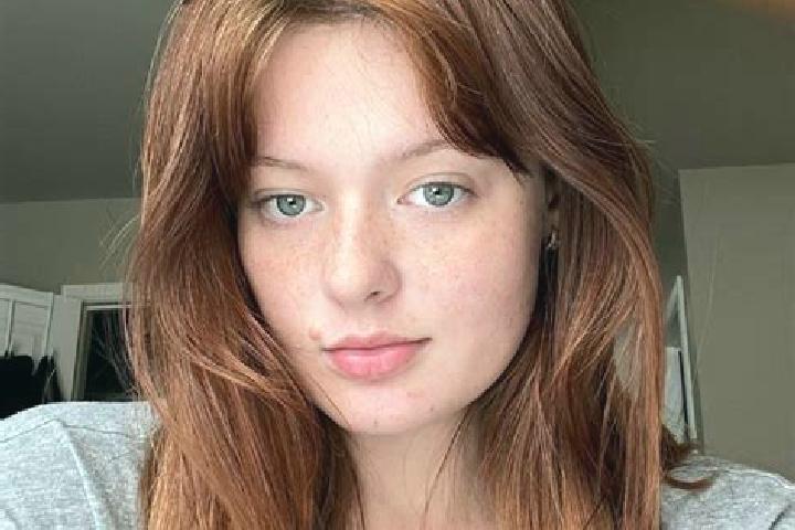 Emma, 29, a chestnut blue-eyed caucasian companion based in Pittston. Offering Deep French Kissing, OWO. Available for incall and outcall, overnight bookings...