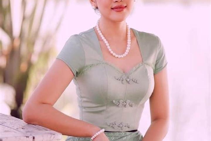 Emma, 29 — Escort in Ah Lan Ga Po, Myanmar
