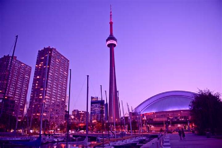 Emma, 29 — Escort in New Toronto, Canada