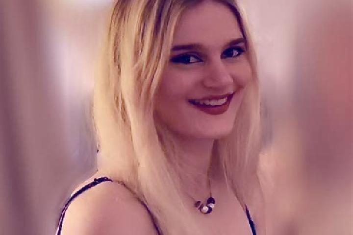Emma, 29 — Escort in Nottingham, United States