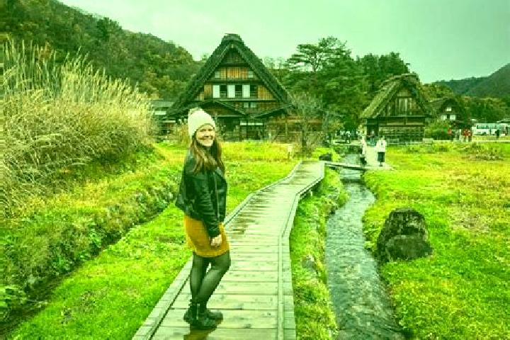 Emma, 29 — Escort in Shirakawa, Japan