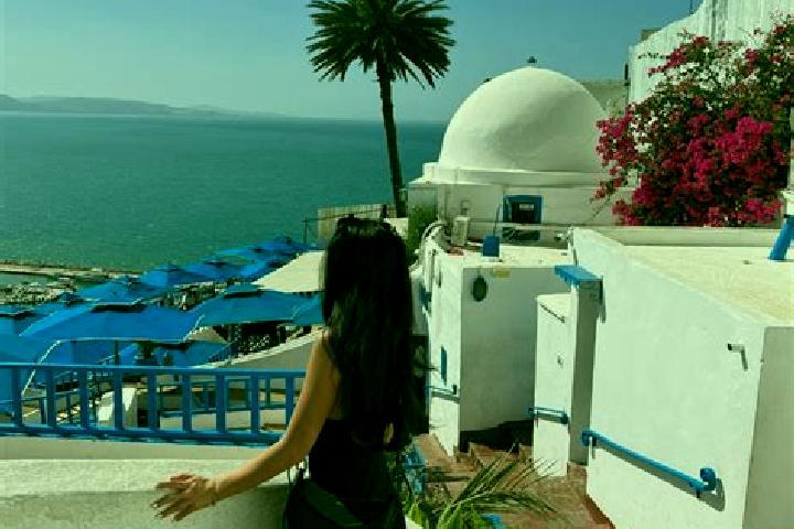 Emma, 29 — Escort in Sidi Lmokhtar, Morocco