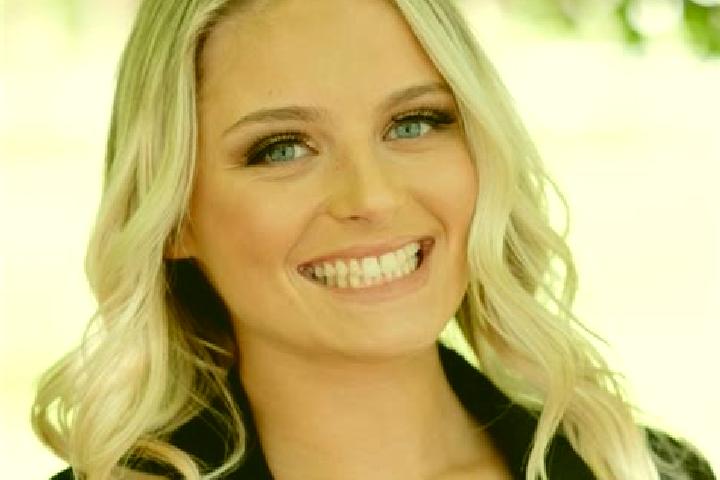 Emma, 29 — Escort in Souderton, United States