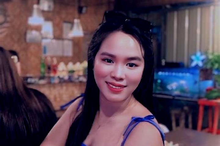 Emma, 29 — Escort in Tinongan, Philippines