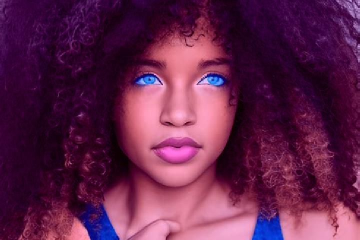 Emma, 30, a black blue-eyed mixed companion based in Akekoua. Offering OWO, Erotic Massage, Fetish, Duos. Available for incall and outcall, overnight booking...