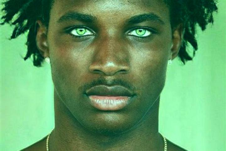 Emma, 30, a black green-eyed ebony companion based in Domagne. Offering CIM, Fetish, Girlfriend Experience, Couples, A-Level. Available for incall and outcal...