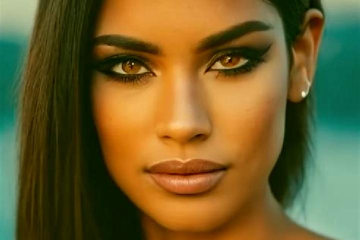 Emma, 30, a black grey-eyed latina companion based in Solomons. Offering CIM, Tantra, A-Level. Available for incall and outcall, day and evening dates.