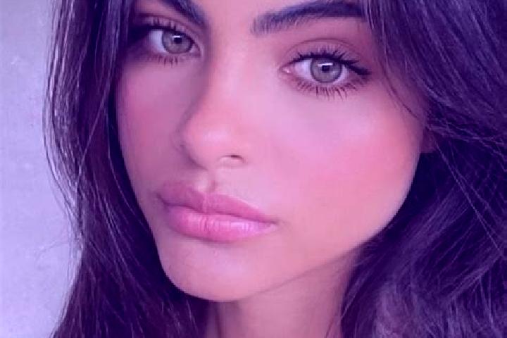 Emma, 30, a black hazel-eyed caucasian companion based in Thoricourt. Offering Massage, Tantra, Party Girl, CIM. Available for incall and outcall, day and ev...