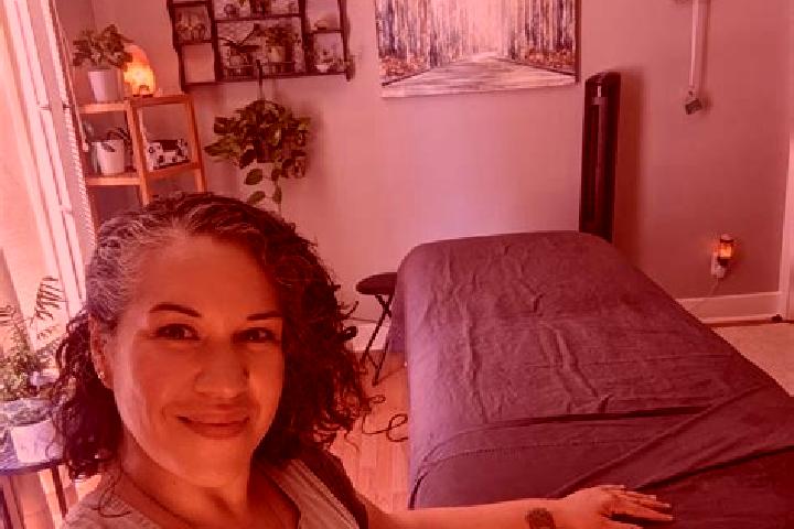 Emma, 30, a blonde grey-eyed ebony companion based in Santa Catarina Ayotzingo. Offering Travel Companion, Massage, Roleplay. Available for incall and outcal...