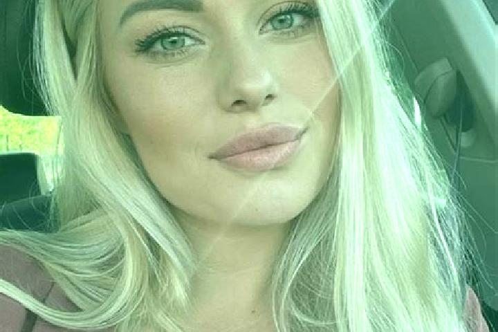 Emma, 30, a blonde hazel-eyed mixed companion based in Arena Po. Offering CIM, GFE, Girlfriend Experience, Couples. Available for incall and outcall, day and...
