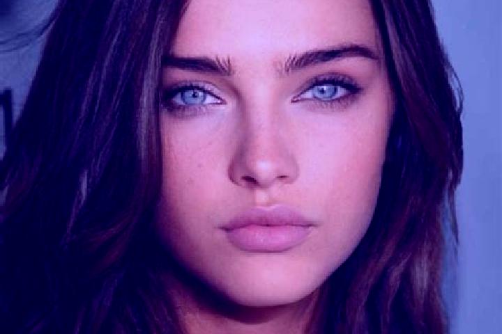 Emma, 30, a brunette grey-eyed slavic companion based in San Buenaventura Atempan. Offering A-Level, Fetish, GFE. Available for incall and outcall, day and e...