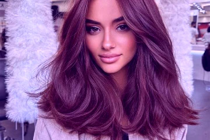 Emma, 30, a chestnut brown-eyed ebony companion based in Familleureux. Offering Prostate Massage, Party Girl, Striptease, Girlfriend Experience. Available fo...