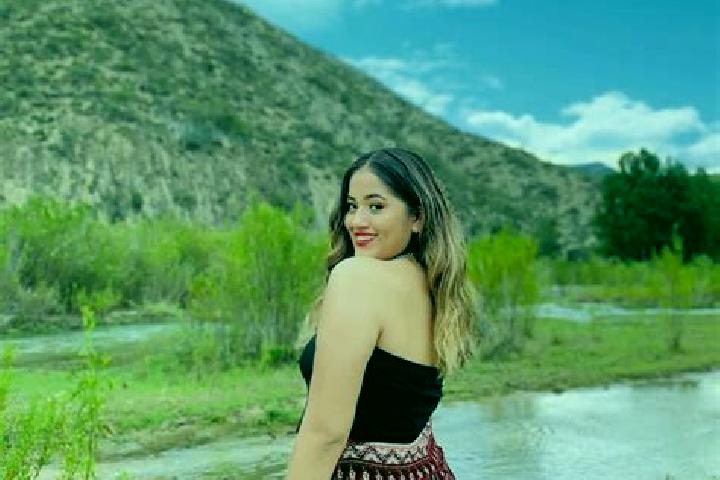 Emma, 30 — Escort in Aramberri, Mexico
