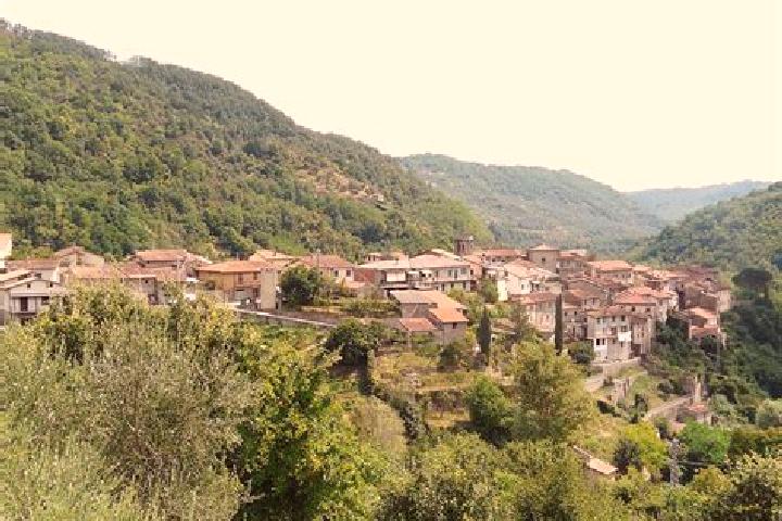Emma, 30 — Escort in Casola in Lunigiana, Italy
