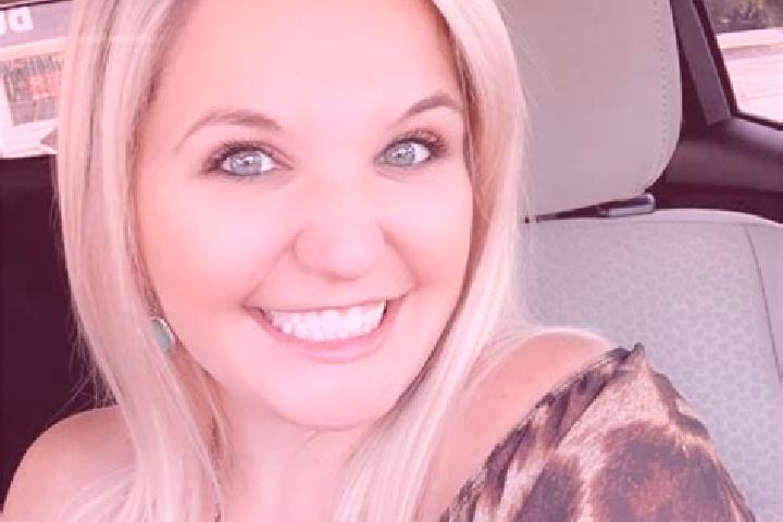 Emma, 30 — Escort in Evadale, United States