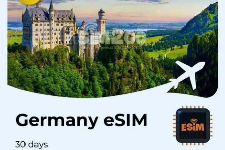 Emma, 30 — Escort in Reinsbuettel, Germany