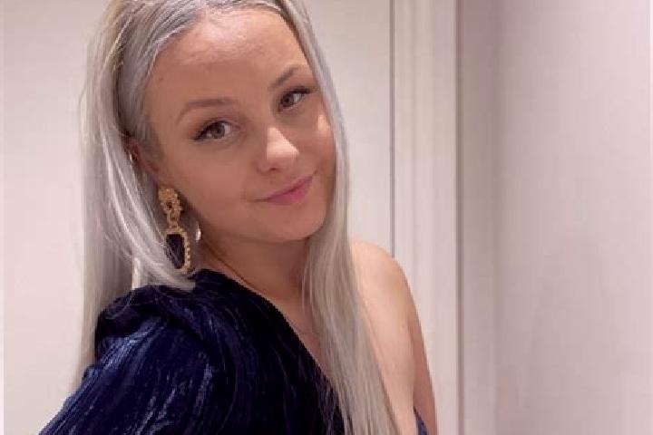 Emma, 30 — Escort in Stanion, United Kingdom