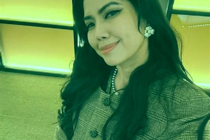 Emma, 30 — Escort in Tumauini, Philippines