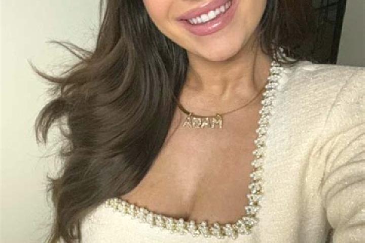 Emma, 30 — Escort in Upper Saint Clair, United States