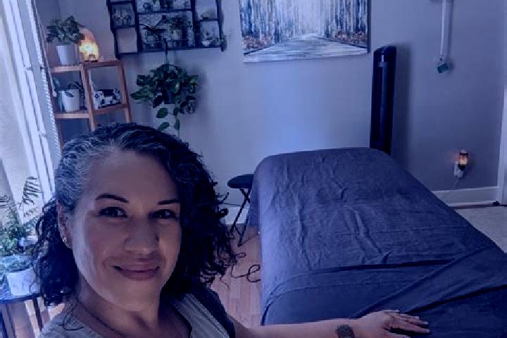 Emma, 31, a black blue-eyed caribbean companion based in Vetca. Offering Erotic Massage, Party Girl, Duos. Available for incall and outcall, day and evening ...