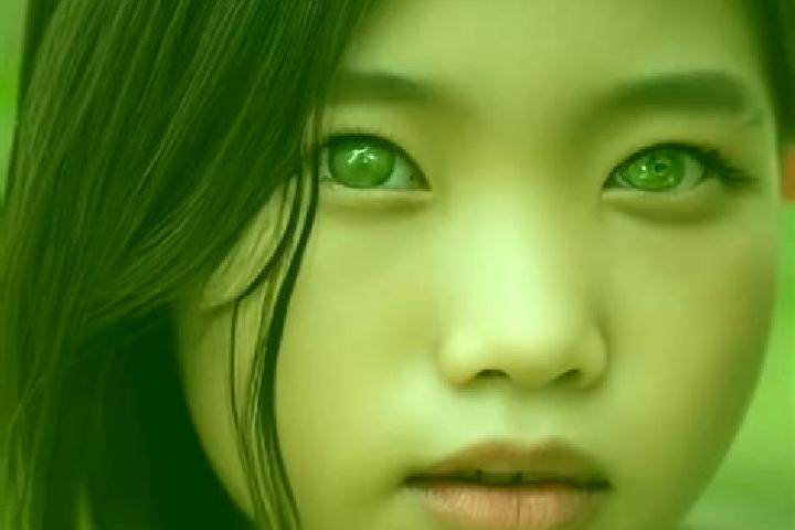 Emma, 31, a black green-eyed asian companion based in Rapa. Offering BDSM, Girlfriend Experience, Roleplay. Available for incall and outcall, day and evening...
