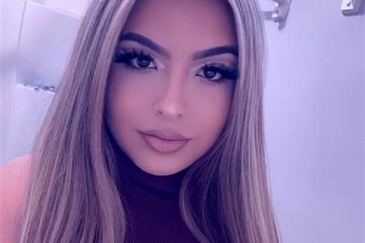 Emma, 31, a blonde amber-eyed latina companion based in Medlanky. Offering 69, Party Girl, Girlfriend Experience, Fetish, OWO. Available for incall and outca...