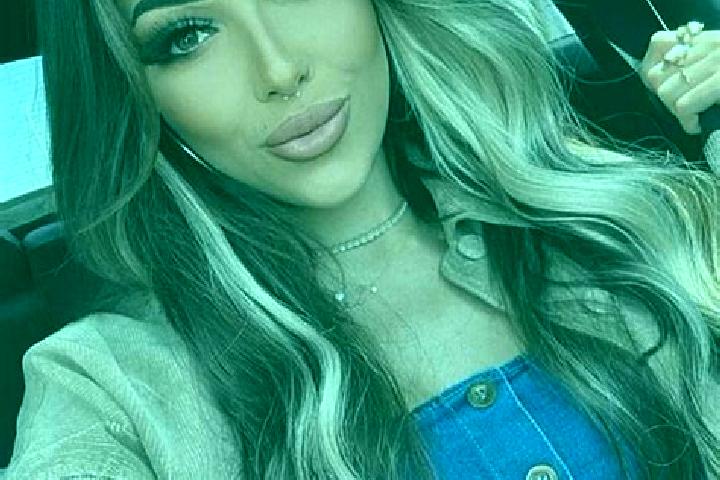 Emma, 31, a dark blonde brown-eyed middle eastern companion based in Lubu. Offering CIM, 69, Tantra, Couples. Available for incall and outcall, overnight boo...