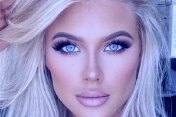Emma, 31, a platinum blonde brown-eyed slavic companion based in Bapo. Offering Roleplay, BDSM, Overnight, GFE, Erotic Massage. Available for incall and outc...