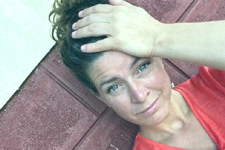 Emma, 31 — Escort in Borel, France