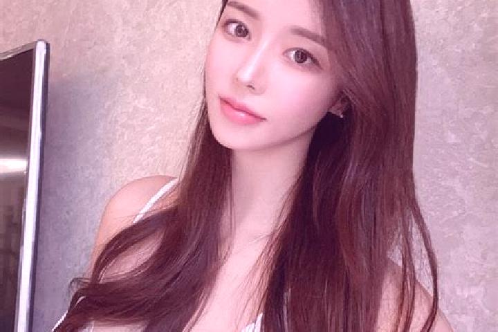 Emma, 31 — Escort in Canghou, China