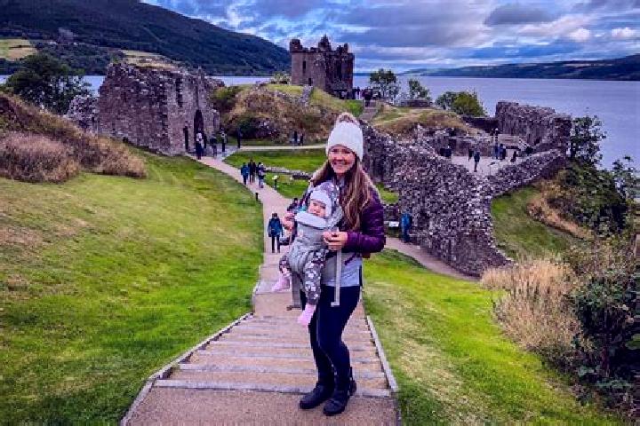 Emma, 31 — Escort in Inverness Highlands South, United States