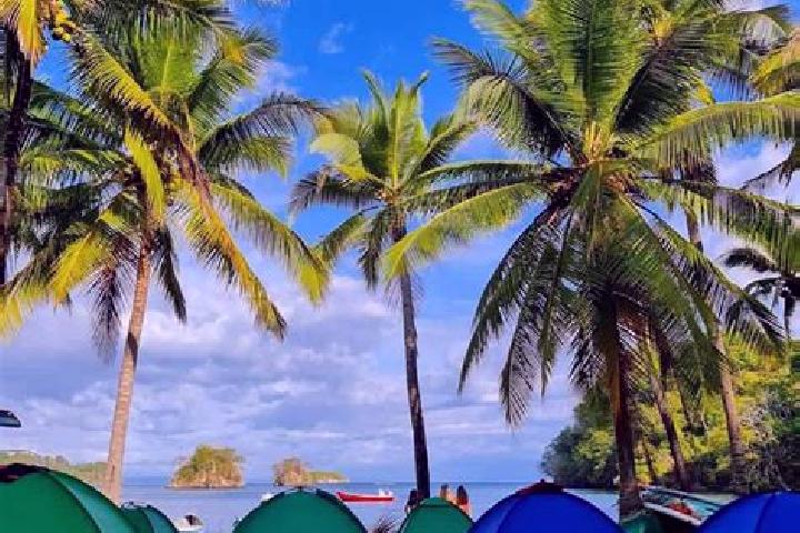 Emma, 31 — Escort in Isla Cedros, Mexico