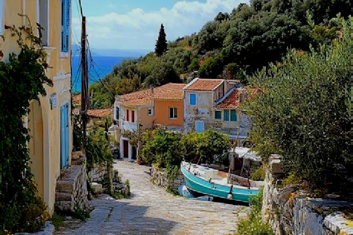 Emma, 31 — Escort in Lakka Kalogirou, Greece