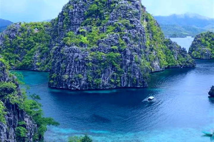 Emma, 31 — Escort in Lamian, Philippines