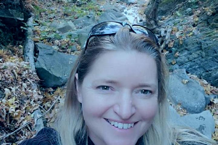 Emma, 31 — Escort in Minco, United States