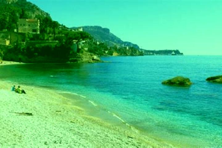 Emma, 31 — Escort in Roquebrune-Cap-Martin, France