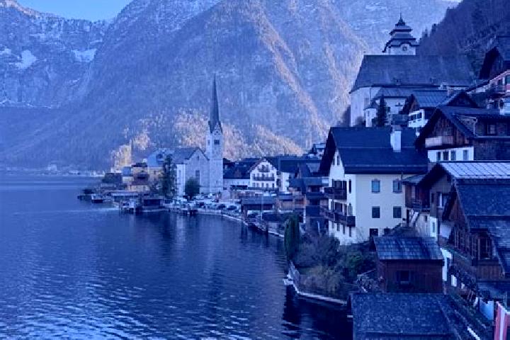 Emma, 31 — Escort in Schoengrabern, Austria
