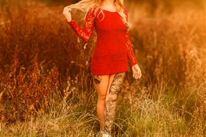 Emma, 31 — Escort in Tanna, Germany