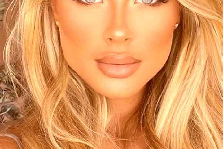 Emma, 32, a blonde blue-eyed latina companion based in Oye-Plage. Offering Couples, A-Level, 69, Deep French Kissing, Dinner Date. Available for incall and o...