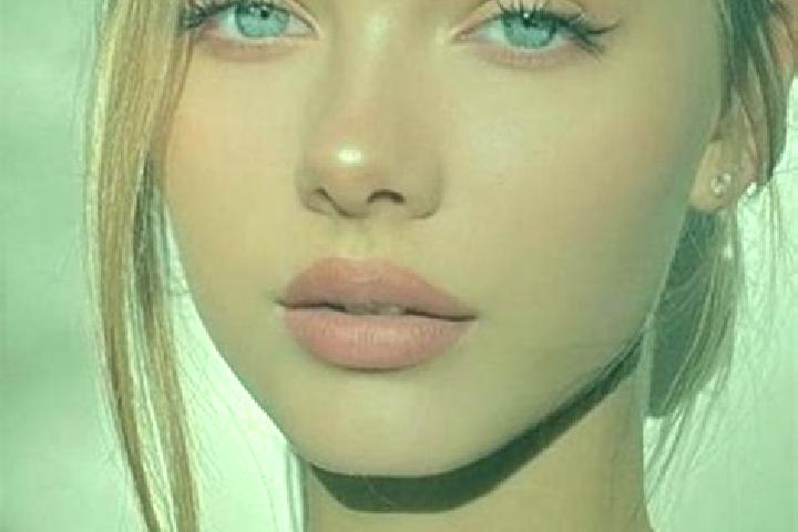 Emma, 32, a dark blonde blue-eyed caribbean companion based in Cassano Magnago. Offering Couples, Overnight, Travel Companion, Tantra. Available for incall a...