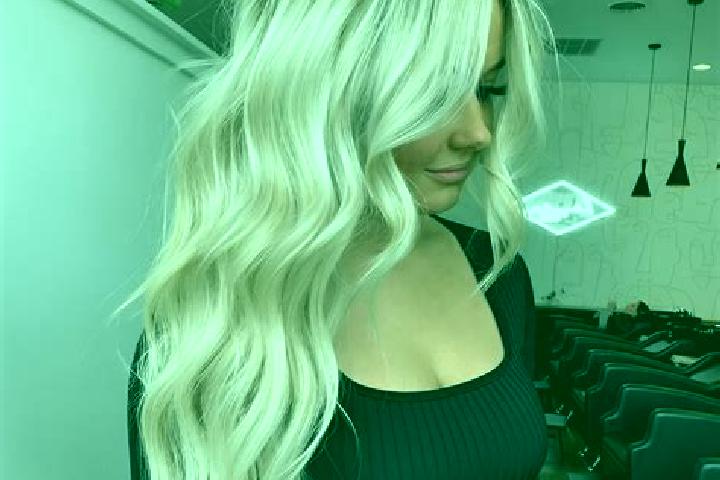 Emma, 32, a platinum blonde amber-eyed european companion based in Rubaru. Offering Massage, Dinner Date, OWO. Available for incall and outcall, overnight bo...