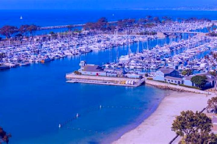 Emma, 32 — Escort in Dana Point, United States