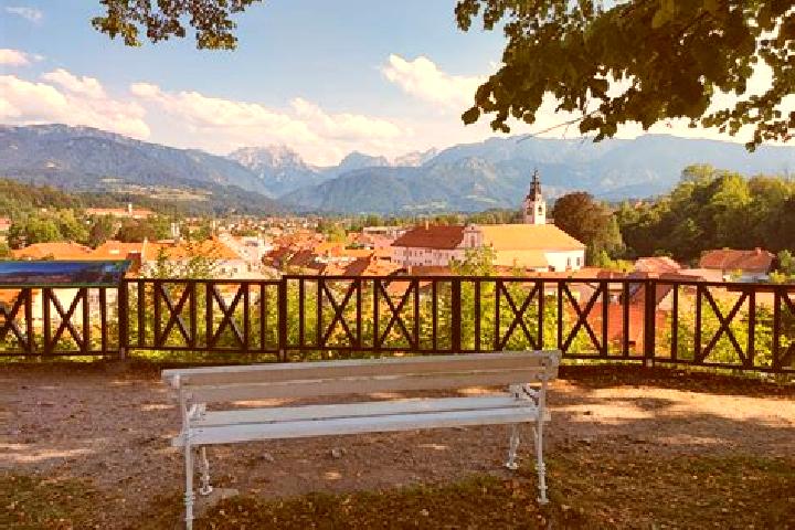 Emma, 32 — Escort in Kamnik, Slovenia