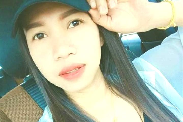 Emma, 32 — Escort in Pa Mok, Thailand