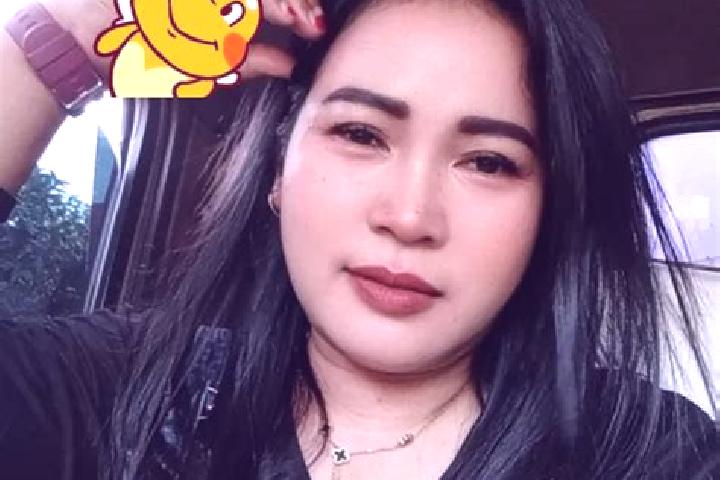 Emma, 32 — Escort in Paninggaran, Indonesia