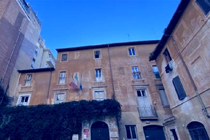Emma, 32 — Escort in San Paolo di Jesi, Italy
