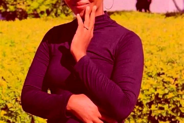 Emma, 32 — Escort in Tshela, DR Congo