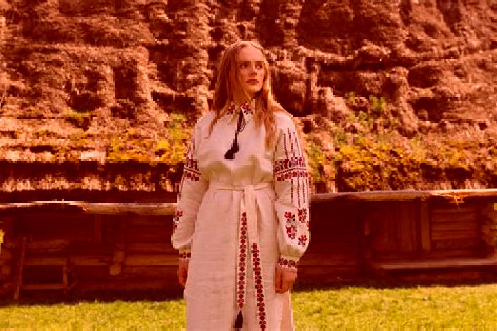 Emma, 32 — Escort in Zaliznyy Port, Ukraine