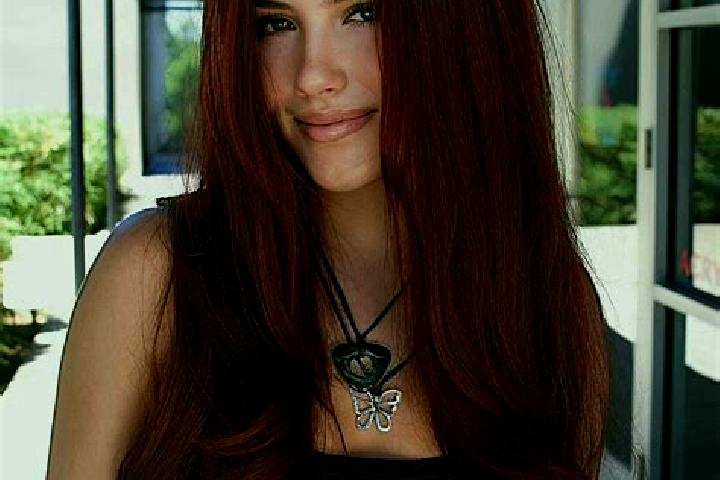 Emma, 33, a auburn dark-eyed european companion based in Etimesgut. Offering Dinner Date, GFE, Massage, OWO. Available for incall and outcall, overnight book...